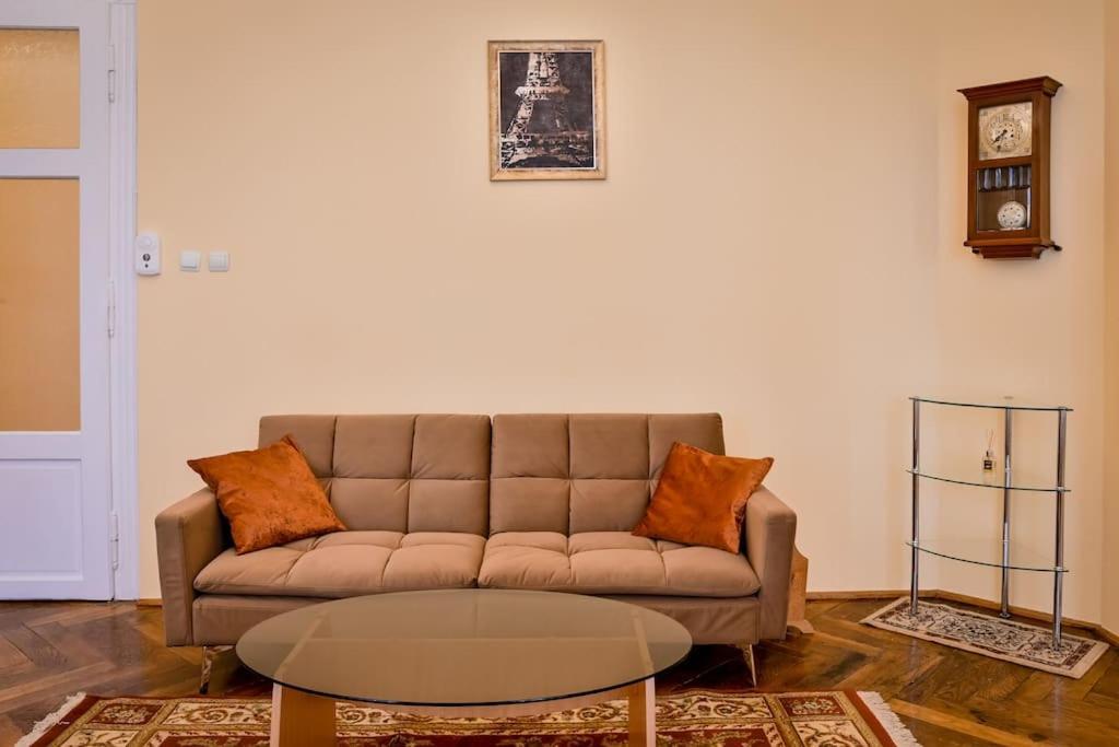 Casa Max Apartment Timisoara Bagian luar foto